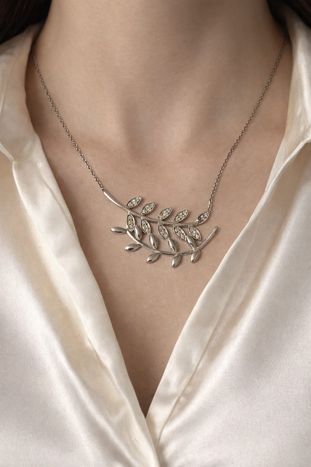 Oliva Grace Kolye – 925 Ayar Gümüş